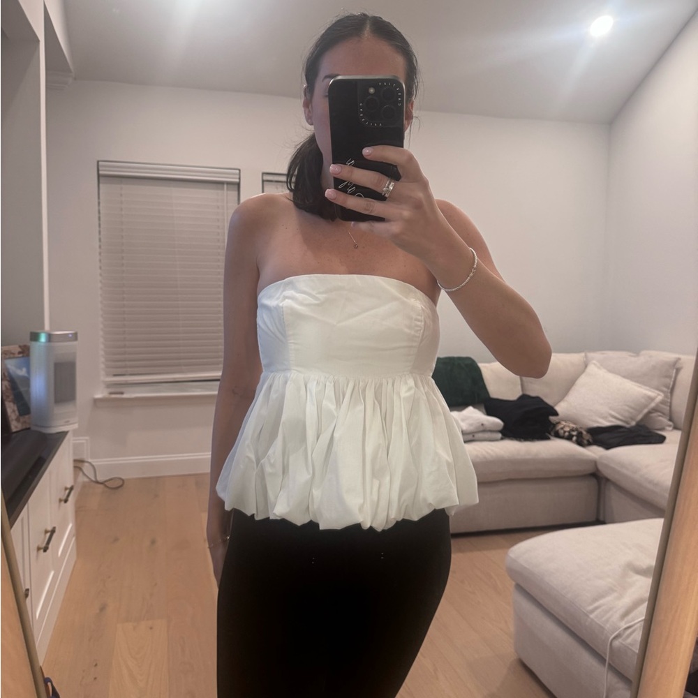 Abercrombie & Fitch strapless peplum top